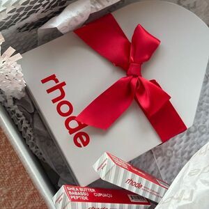 rhode holidays duo